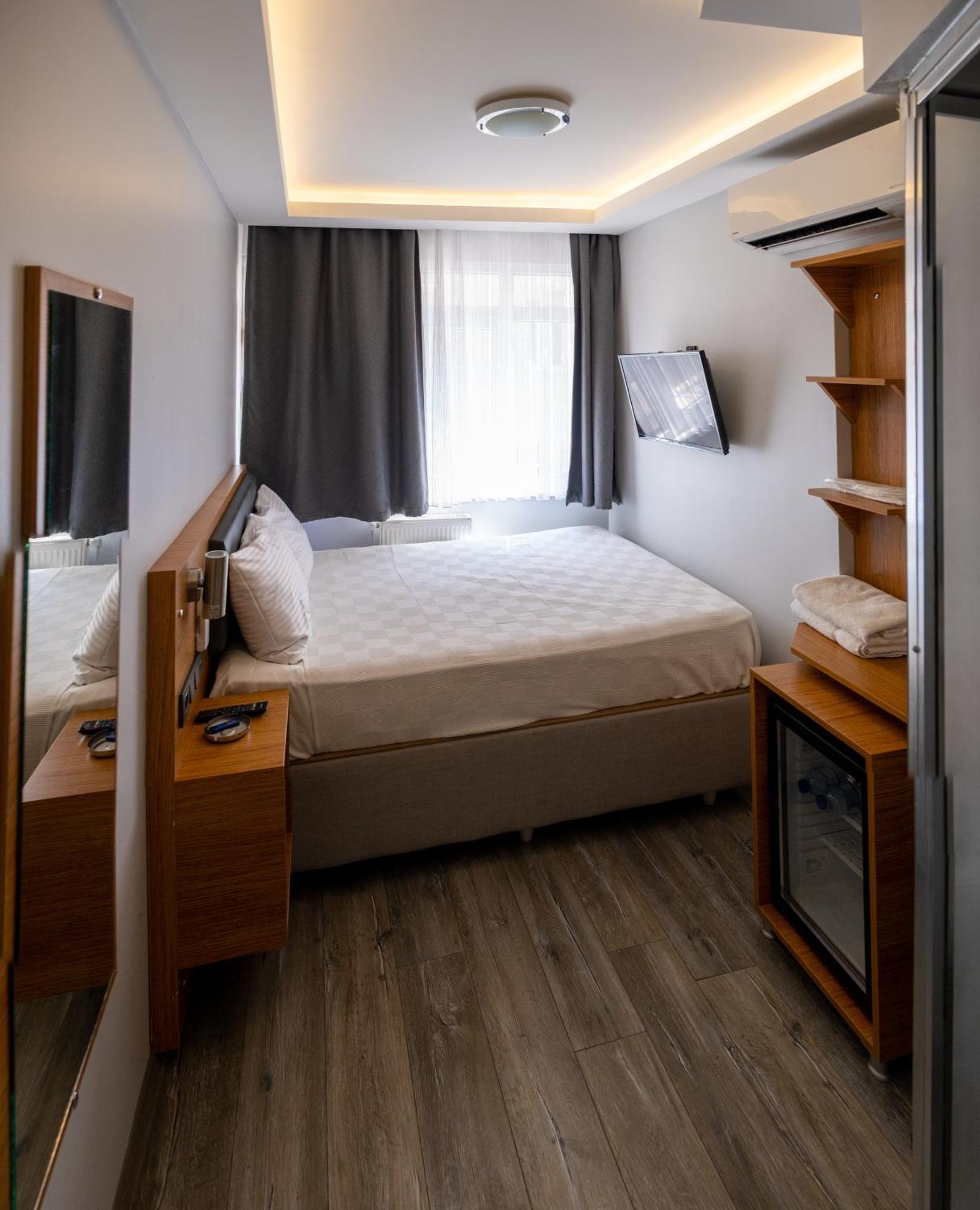Hotel Kaya Est 1985 Istanbul Bagian luar foto
